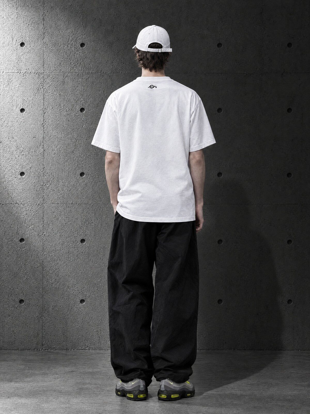 ロゴTシャツ(White)